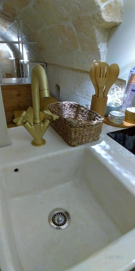 My Monopoli - Casa Dei Fiori Suite "Mimosa" Casa D'Epoca ภายนอก รูปภาพ