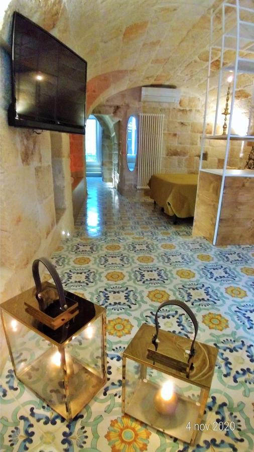 My Monopoli - Casa Dei Fiori Suite "Mimosa" Casa D'Epoca ภายนอก รูปภาพ