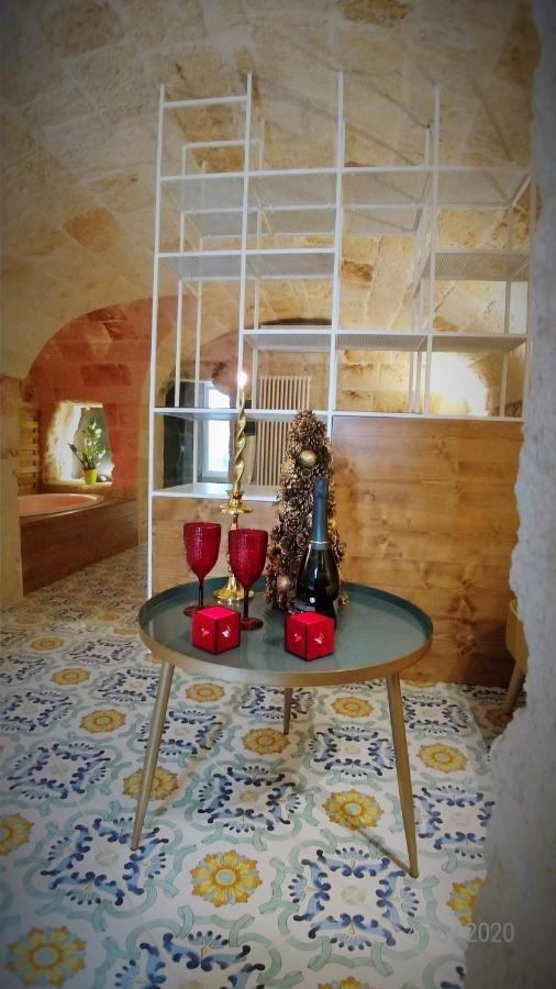 My Monopoli - Casa Dei Fiori Suite "Mimosa" Casa D'Epoca ภายนอก รูปภาพ