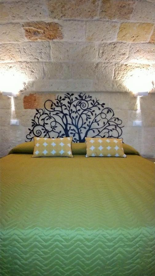 My Monopoli - Casa Dei Fiori Suite "Mimosa" Casa D'Epoca ภายนอก รูปภาพ