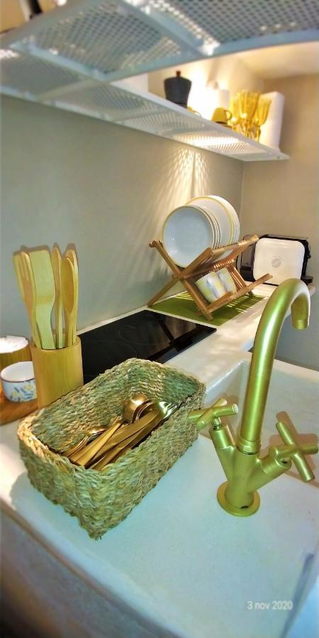 My Monopoli - Casa Dei Fiori Suite "Mimosa" Casa D'Epoca ภายนอก รูปภาพ