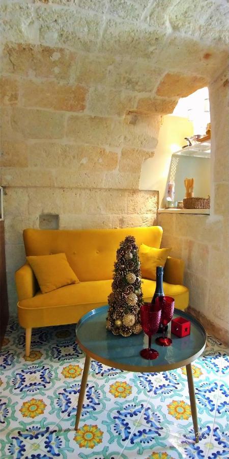 My Monopoli - Casa Dei Fiori Suite "Mimosa" Casa D'Epoca ภายนอก รูปภาพ